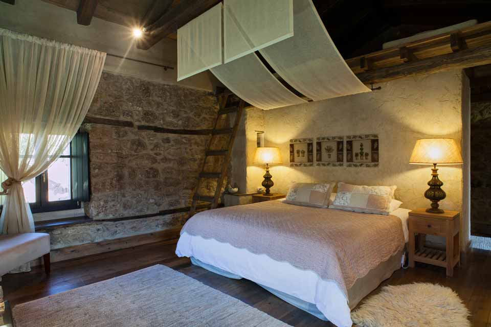 Re-Green bedroom